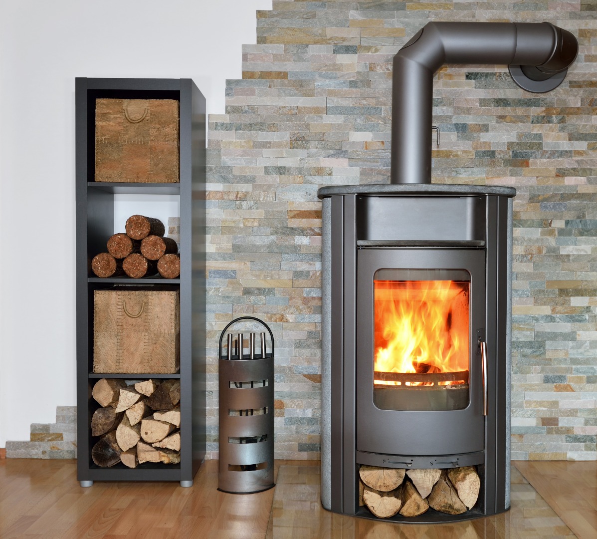 Air pollution from household wood stoves